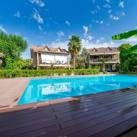 Central Location, Spacious W/pool & View Villa *